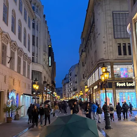 Vaci Corso Lägenhet Budapest