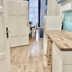 Vaci Corso