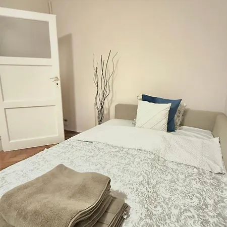 Vaci Corso Apartment
